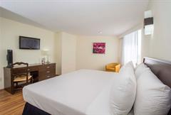 Superior King con Desayuno