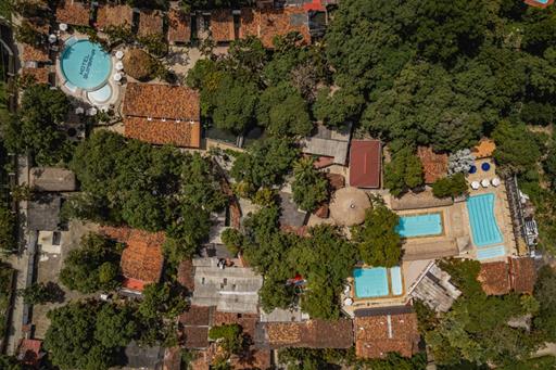 hotel quimbaya dron 12 (1).jpg