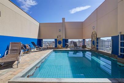 self - piscina (2).jpg