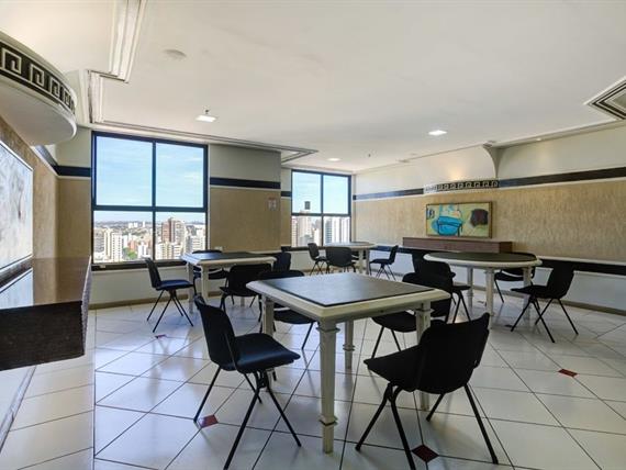 self - sala de jogos (2).jpg