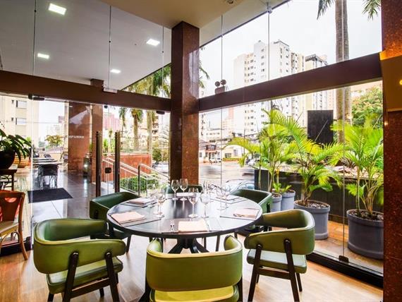 self - restaurante (3).jpg