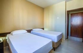 Superior Twin - Pet Friendly*  do Slaviero Hotel Londrina Flat