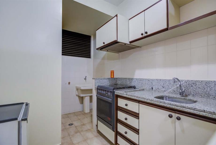 self - superior twin (7).jpg