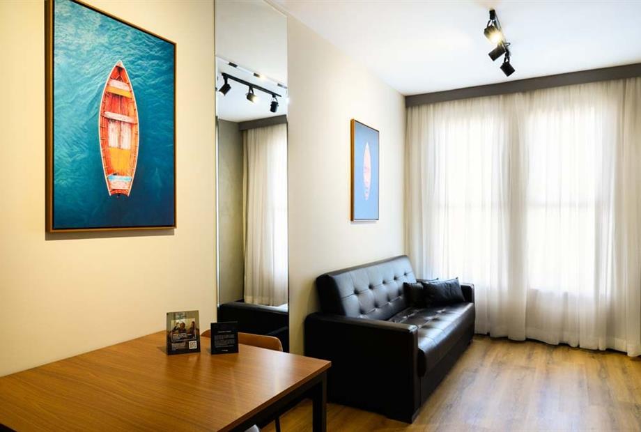 self - luxo twin (14).jpg