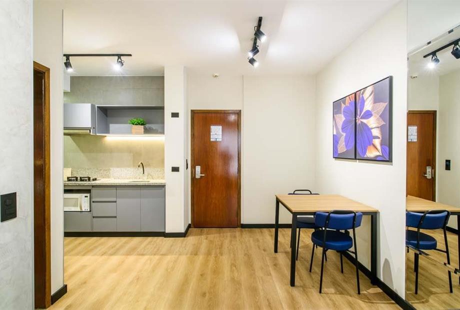 self - luxo twin (5).jpg