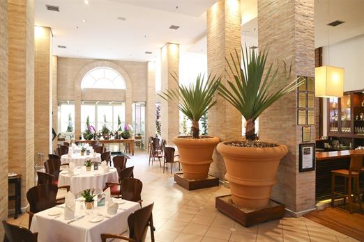 bellini ristorante ambiente_easy-resize.com.jpg