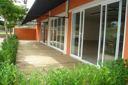 sala de eventos 5 - deck sala bazille.jpg