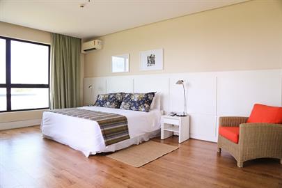 suíte com varanda (5).jpg