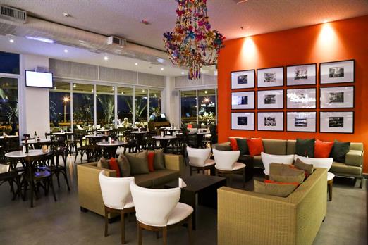 maria azeittona - interno (1).jpg