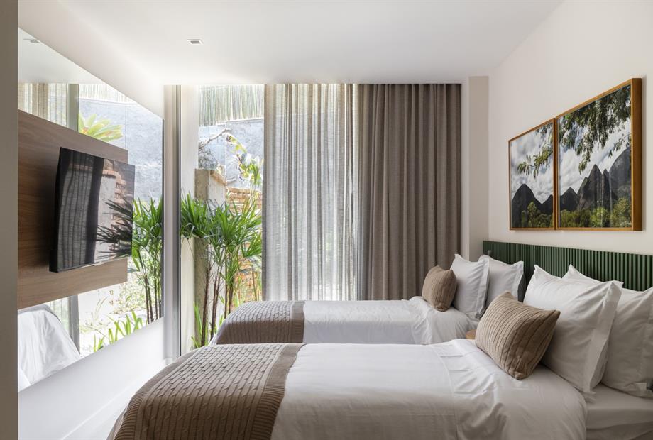 anita soares_mg_7895_easy-resize.com.jpg