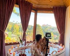 Suítes com Vista Panorâmica e Banheira de Imersão 1