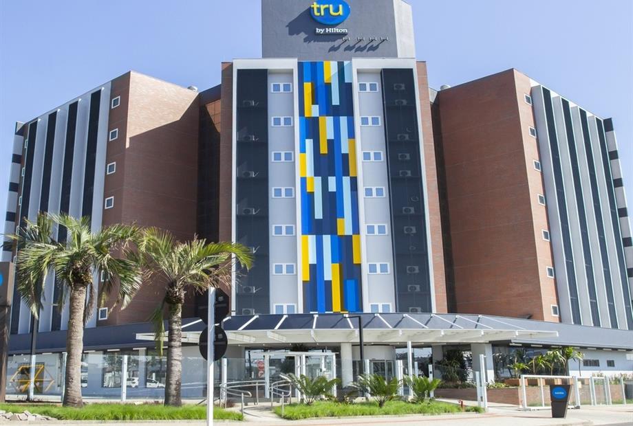 fachada hilton 1024.jpg