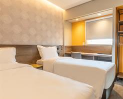 Standard Twin - 2 Camas Solteiro