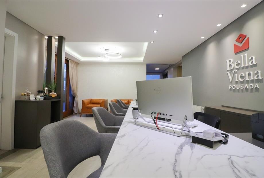 recepcao-pousada-bella-viena (1).jpg