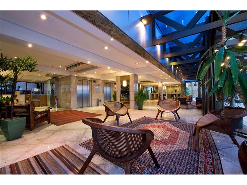 Lobby 3