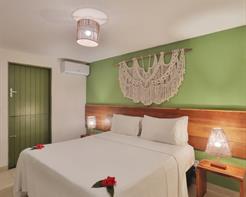 Suíte Queen Econômica*