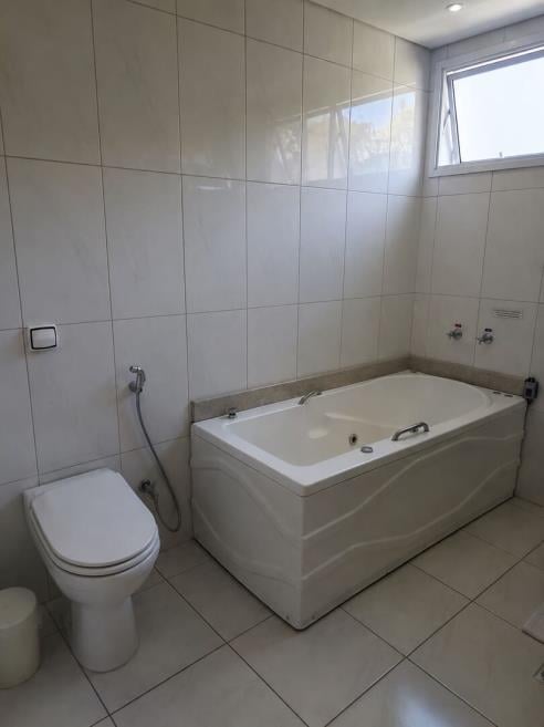 suite master banheira.jpg