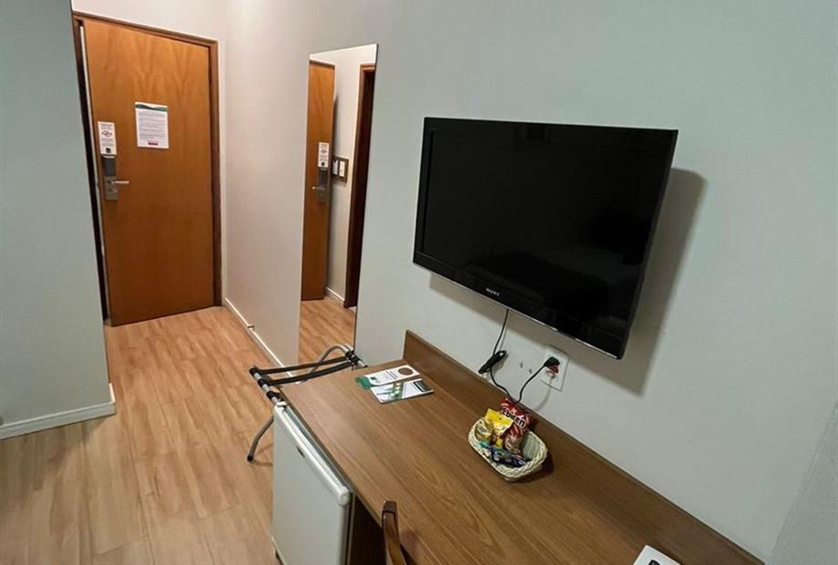 tv categoria superior.jpeg