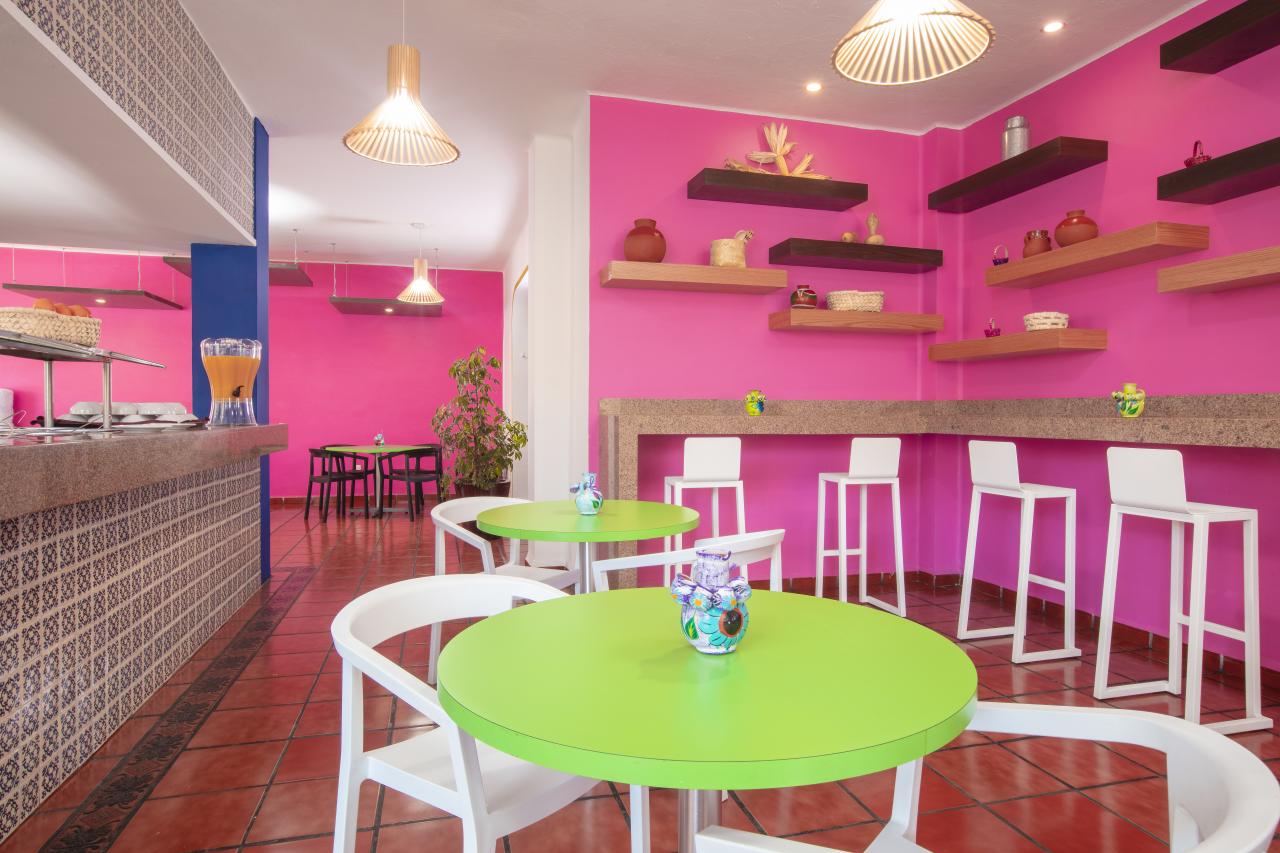 vem-restaurant-4.jpg