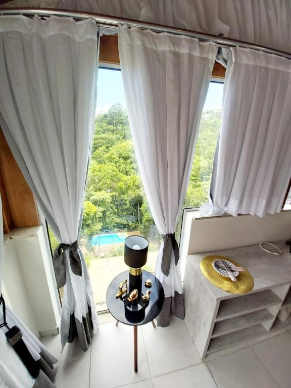 Bombinhas Guest House 1