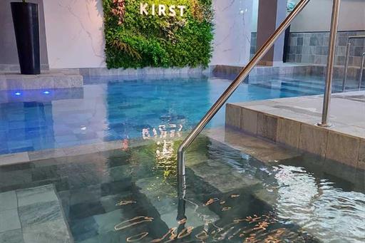 piscina interna nova (01).jpeg