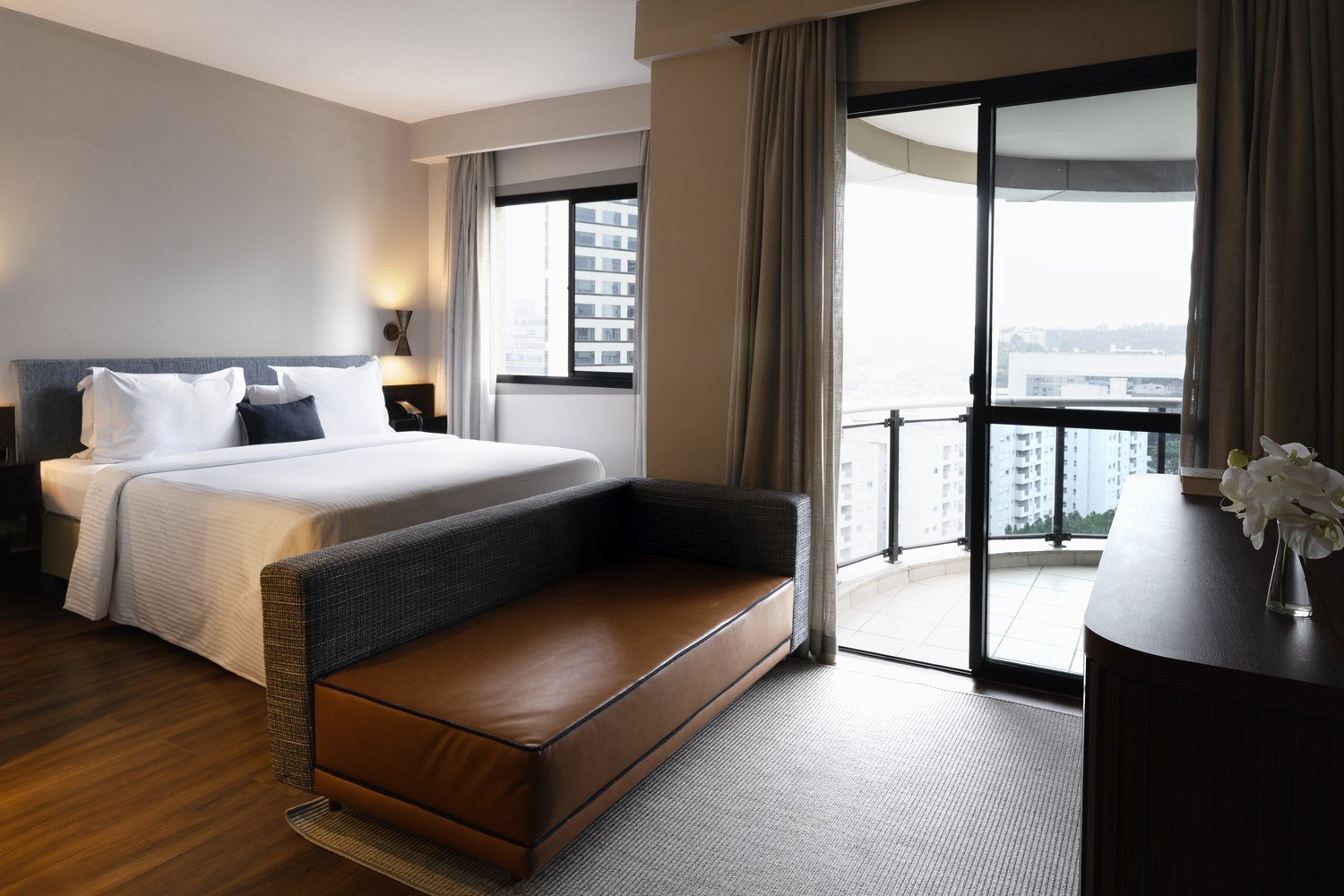 Illustrative image of Estanplaza Funchal - Faria Lima