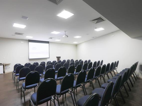 sala de eventos.jpg