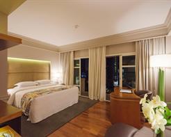 Collection, 1 Cama Queen Size