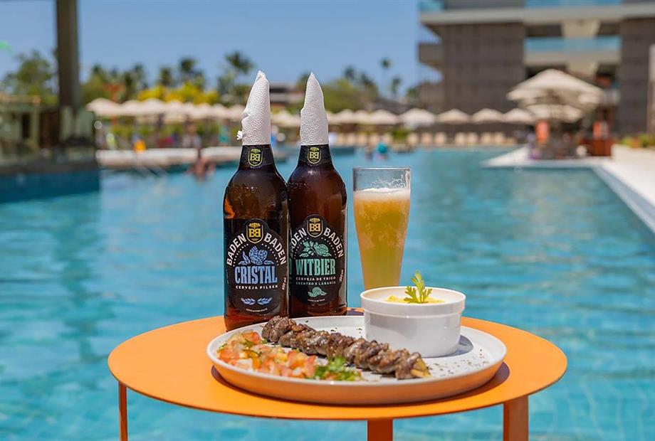 ibr-cerveja-comida-piscina.jpg