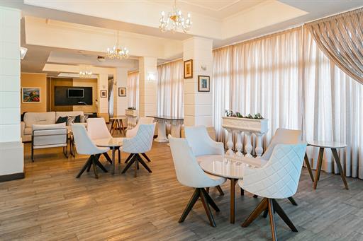 edited phn_g8a5349.jpg