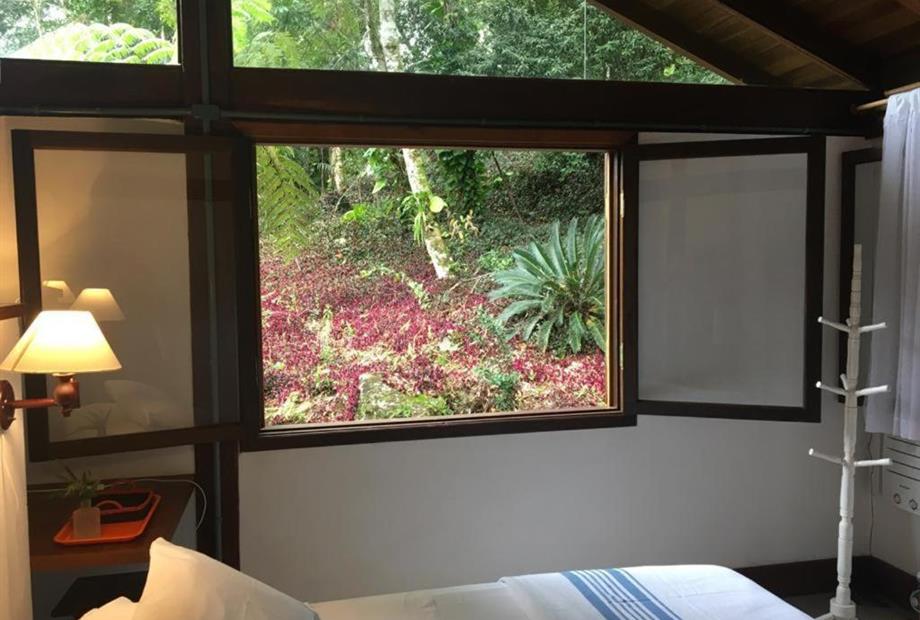 Suíte com Vista do Jardim-3.jpg