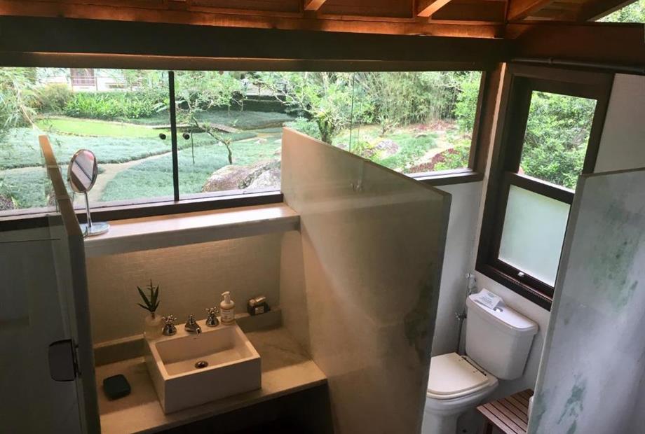 Suíte com Vista do Jardim-5.jpg