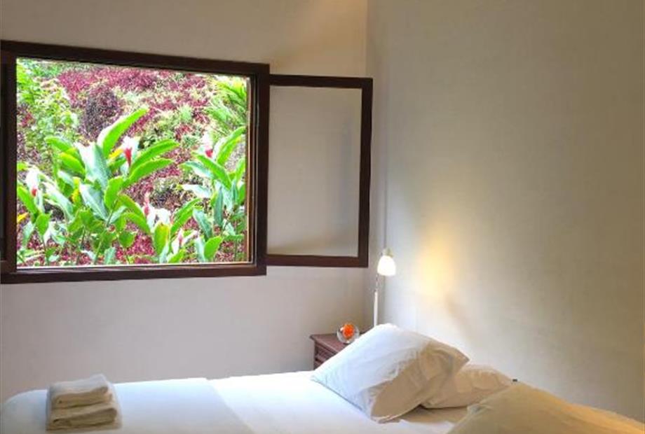 Quarto Duplo com Varanda-2.jpg