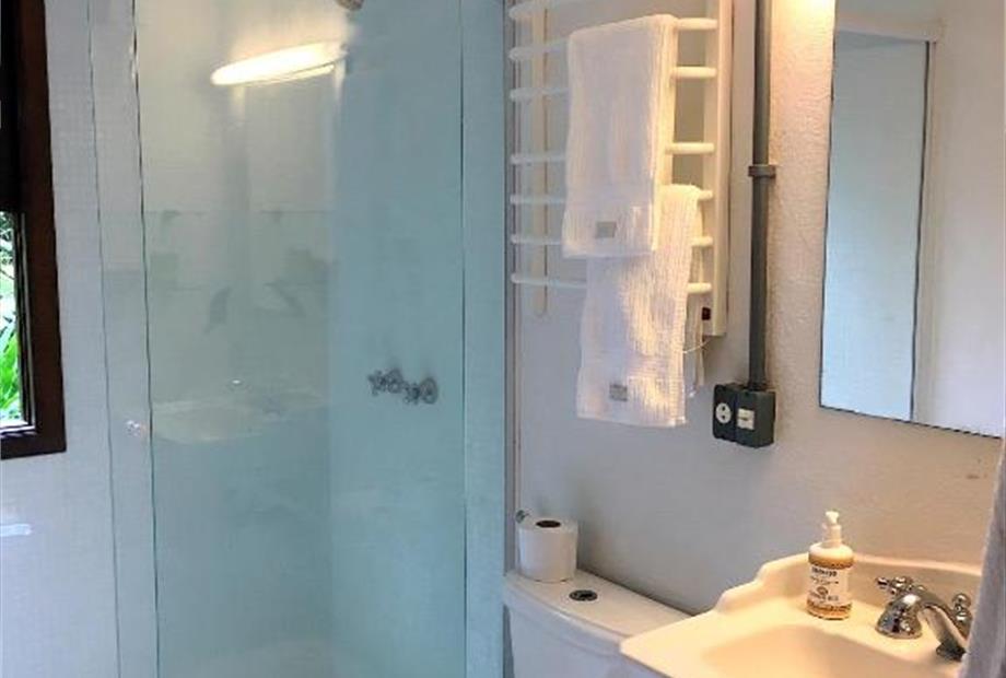 Suíte Standard com Vista do Jardim-3.jpg