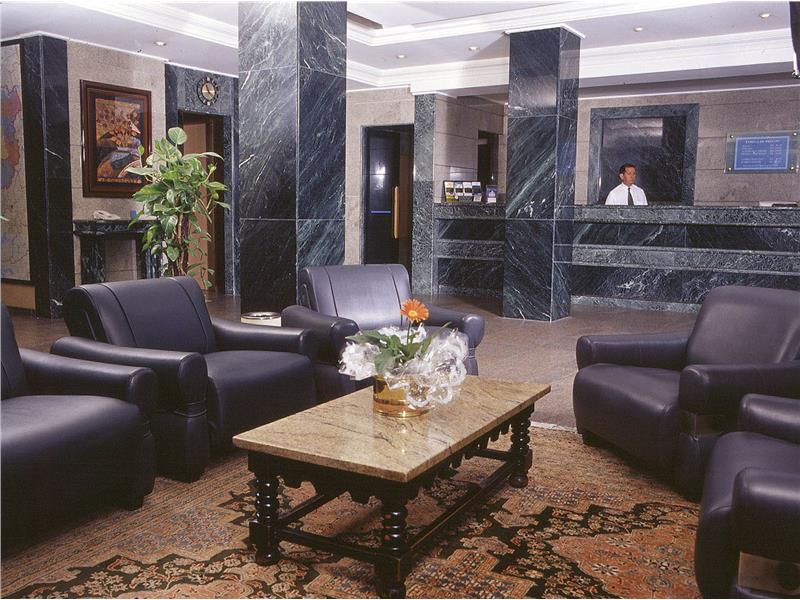lobby columbia.jpg