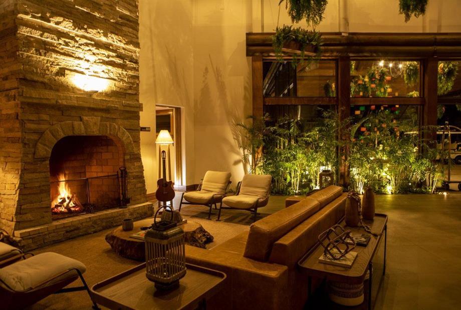 hall de entrada lareiraresultado.jpg