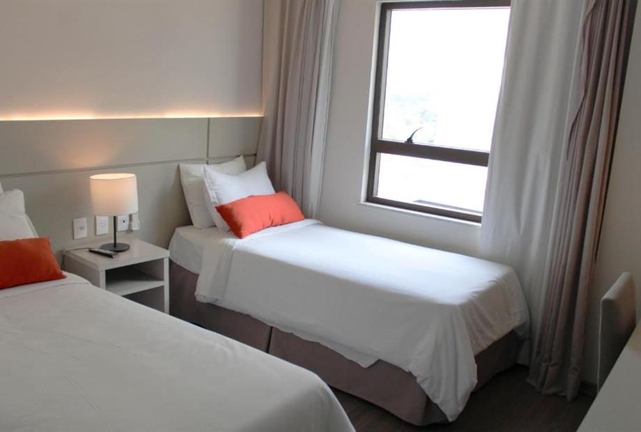 Quarto Standard com 2 Camas de Solteiro-2.jpg