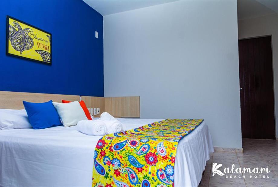 Quarto Duplo Deluxe com Varanda-3.jpg