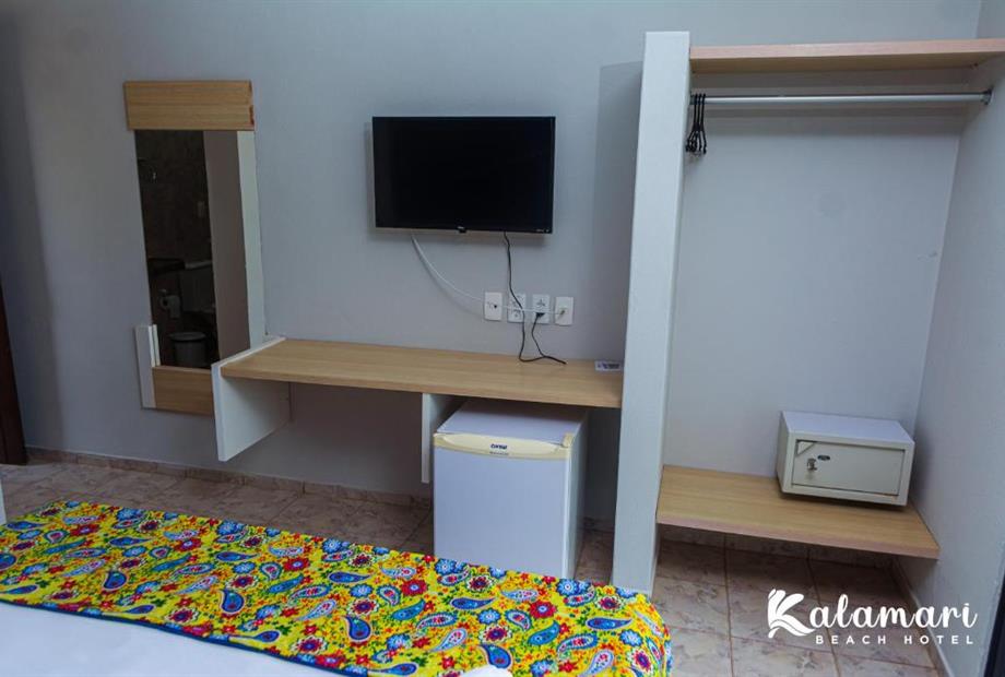 Quarto Duplo Deluxe com Varanda-4.jpg