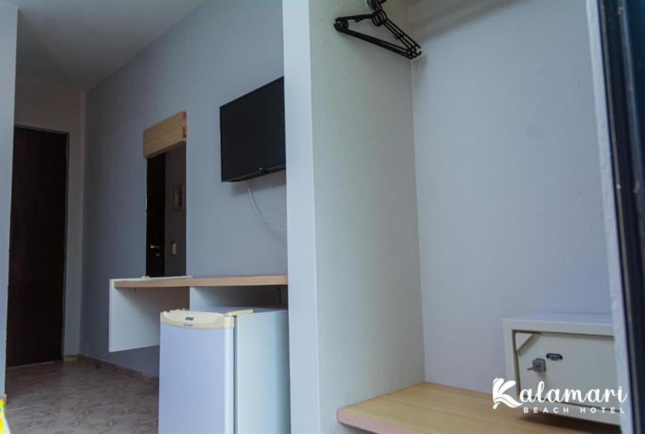 Quarto Duplo Deluxe com Varanda-7.jpg