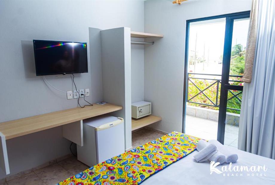 Quarto Duplo Deluxe com Varanda-11.jpg