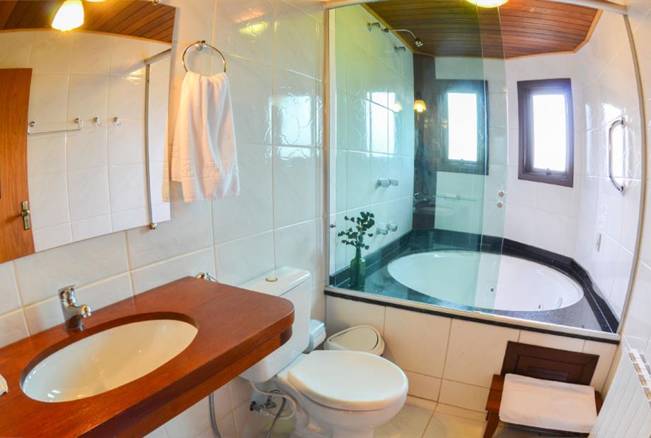 banheiro da suíte máster.jpg