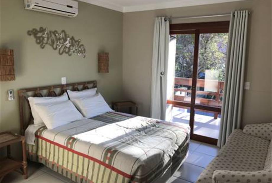 quarto com sacada.jpg