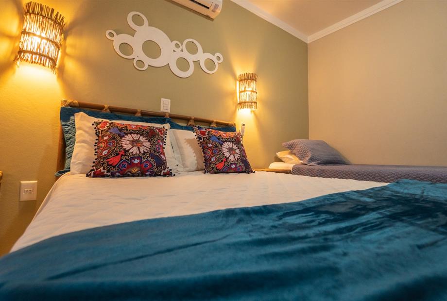 quarto triplo com sacada9.jpeg