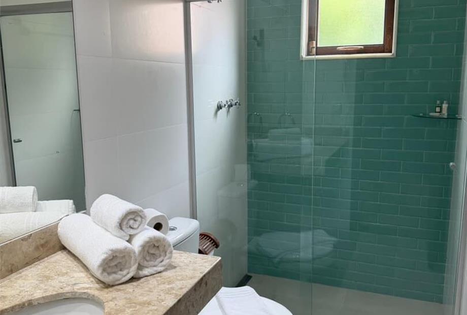 banheiro suíte -  apto luxo.jpeg