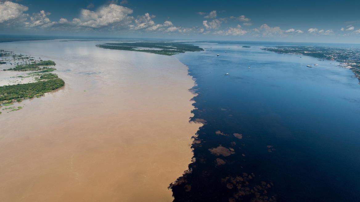 1-vista-aérea-do-encontro-das-águas.jpg