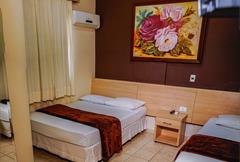 LUXO CASAL COM CAMA EXTRA