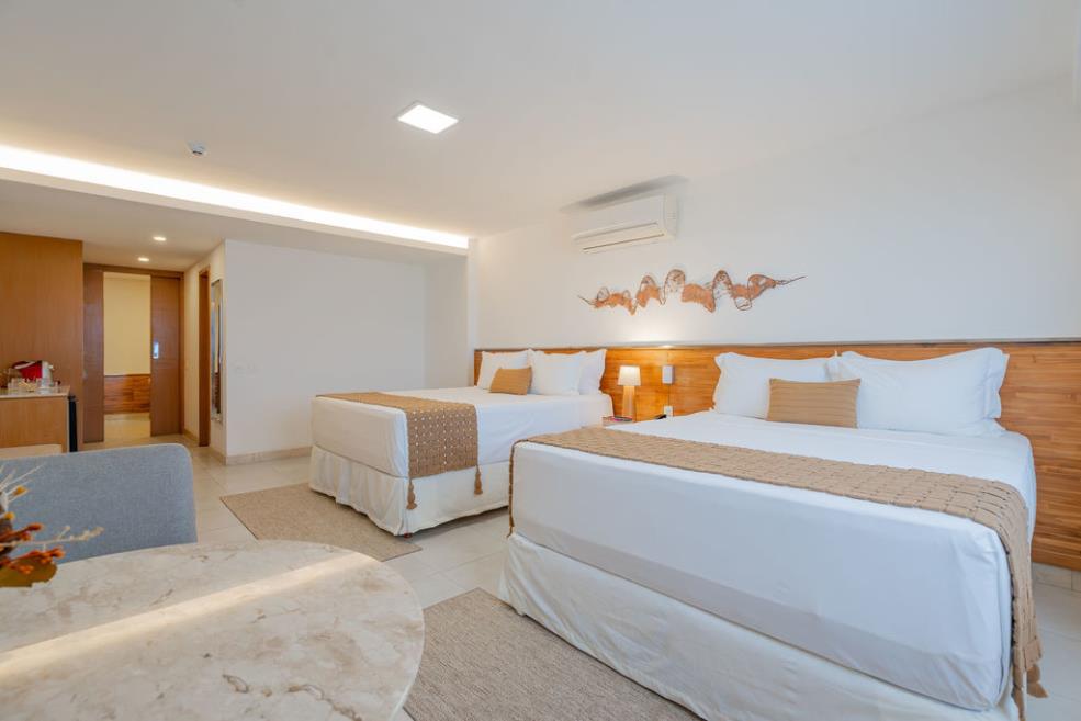 suite (16).jpg