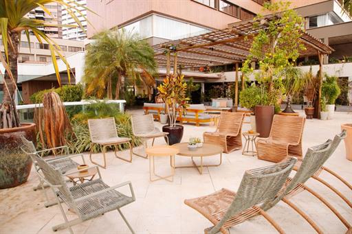 lounge novas cadeiras.jpg