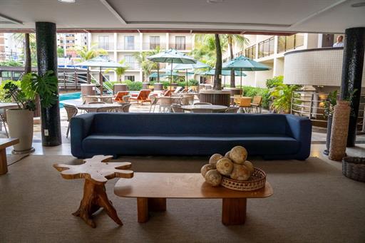 lobby 5 omnibees.jpg